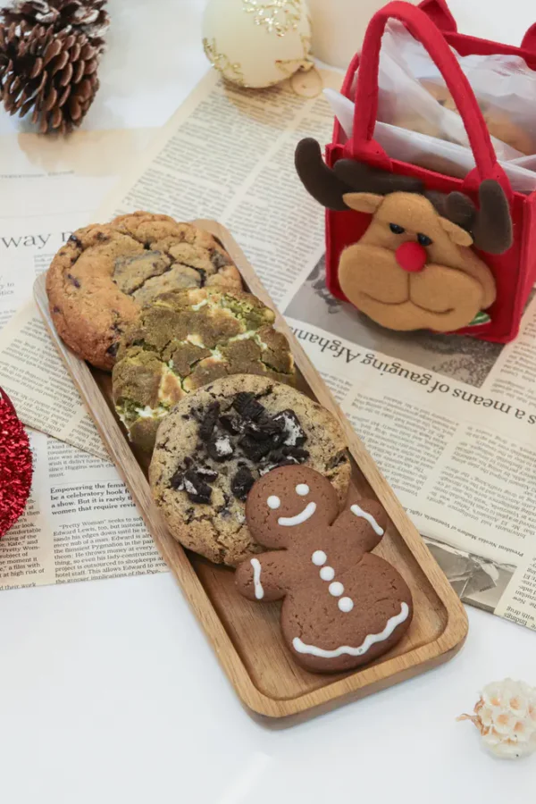 IMG_2563-660x990.jpg.webp Rudolph’s Cookie Bag